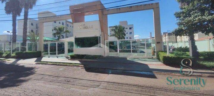 Apartamento à venda com 2 quartos, 52m² - Foto 1
