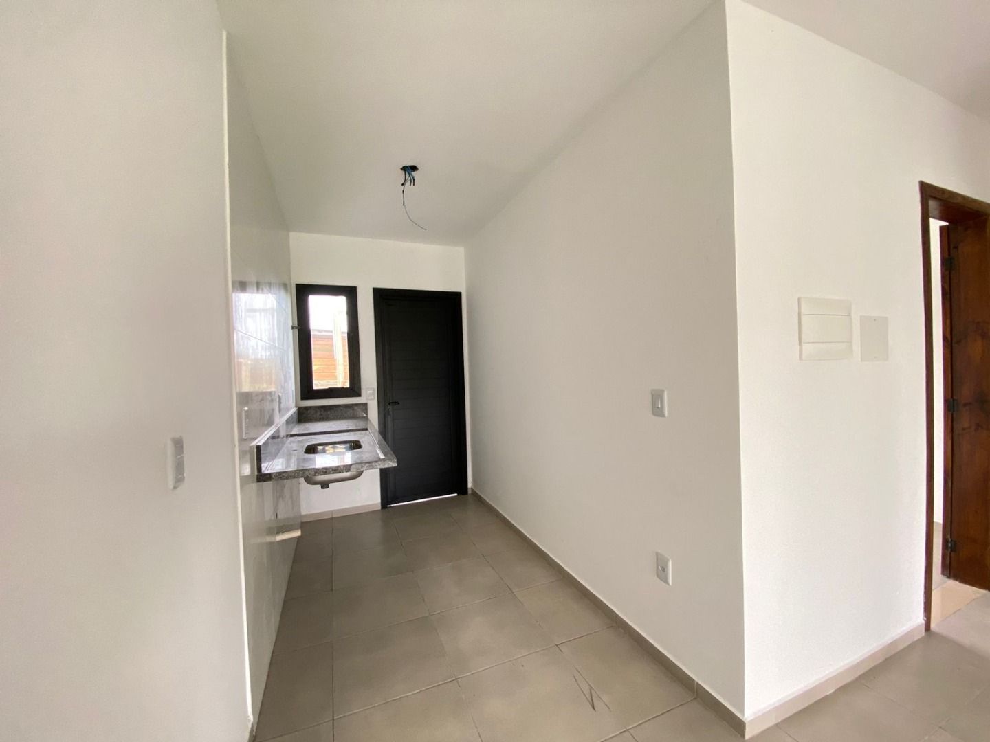 Casa à venda com 2 quartos, 50m² - Foto 5