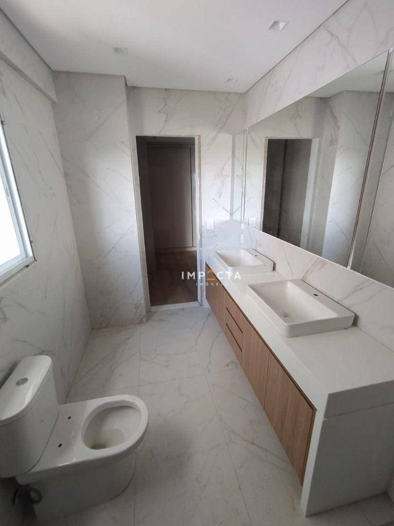 Apartamento à venda com 4 quartos, 250m² - Foto 12