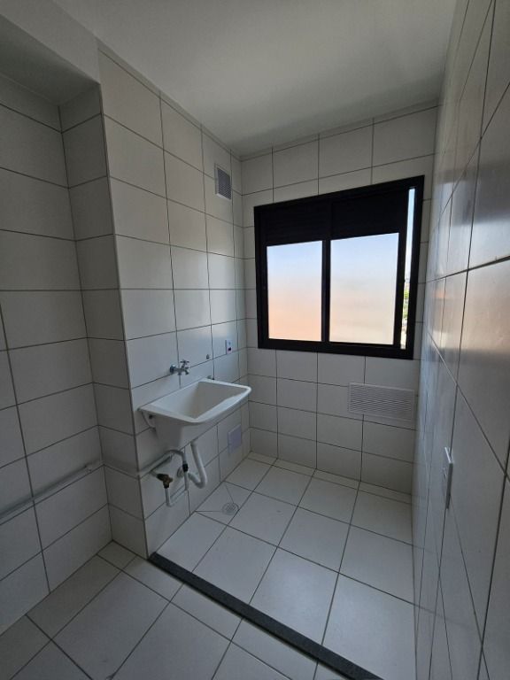 Apartamento à venda com 2 quartos, 37m² - Foto 12