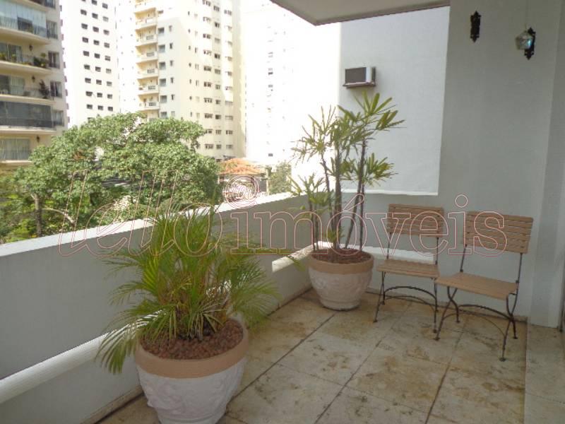 Apartamento à venda com 4 quartos, 260m² - Foto 3