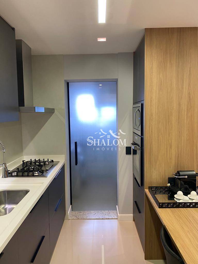 Apartamento à venda com 3 quartos, 112m² - Foto 32