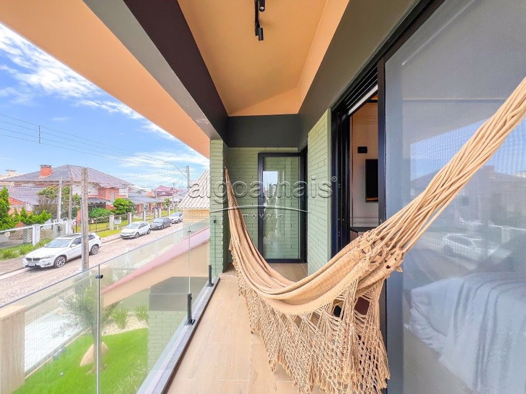 Casa à venda com 4 quartos, 243m² - Foto 4