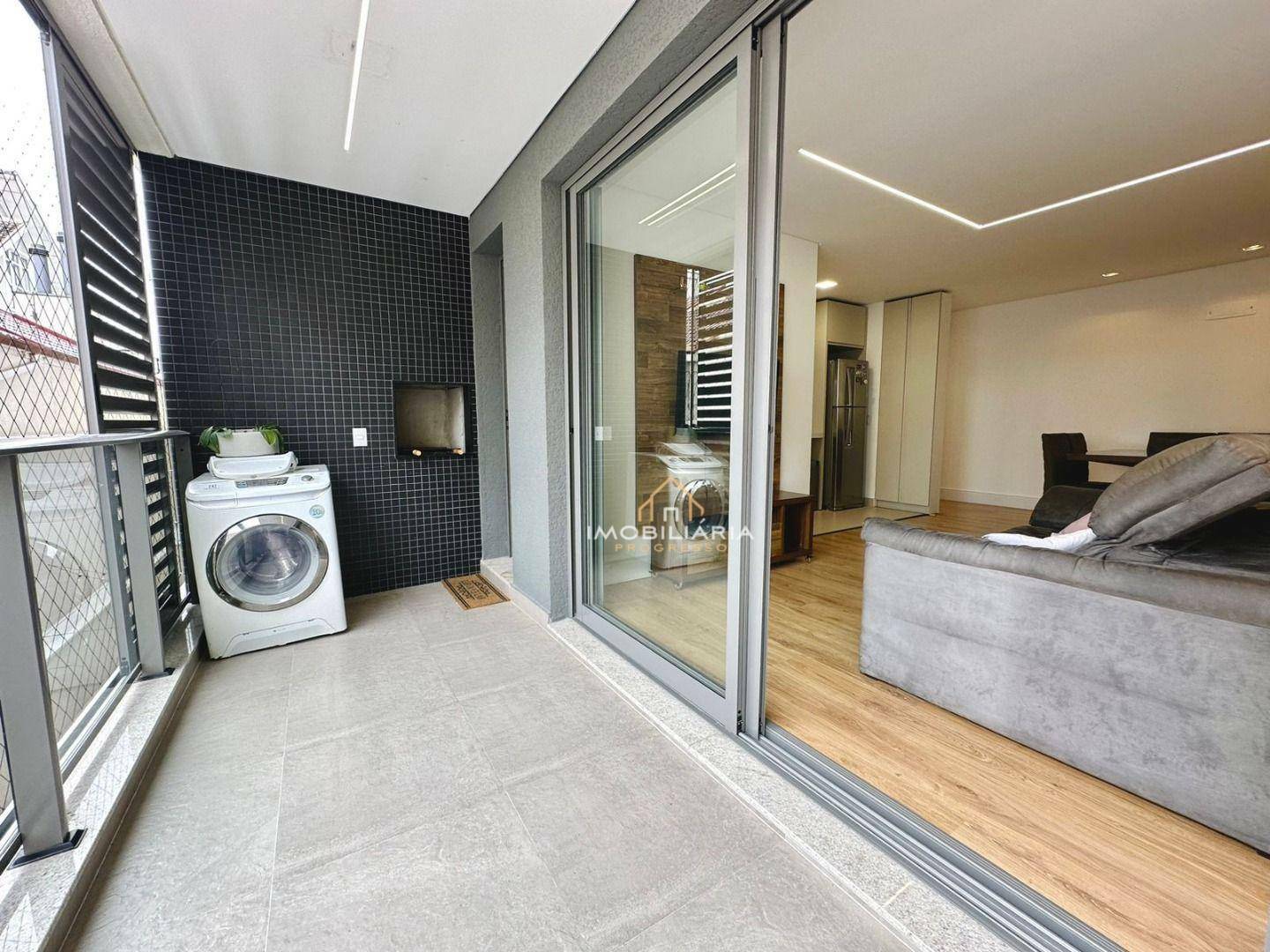 Apartamento à venda com 3 quartos, 93m² - Foto 18