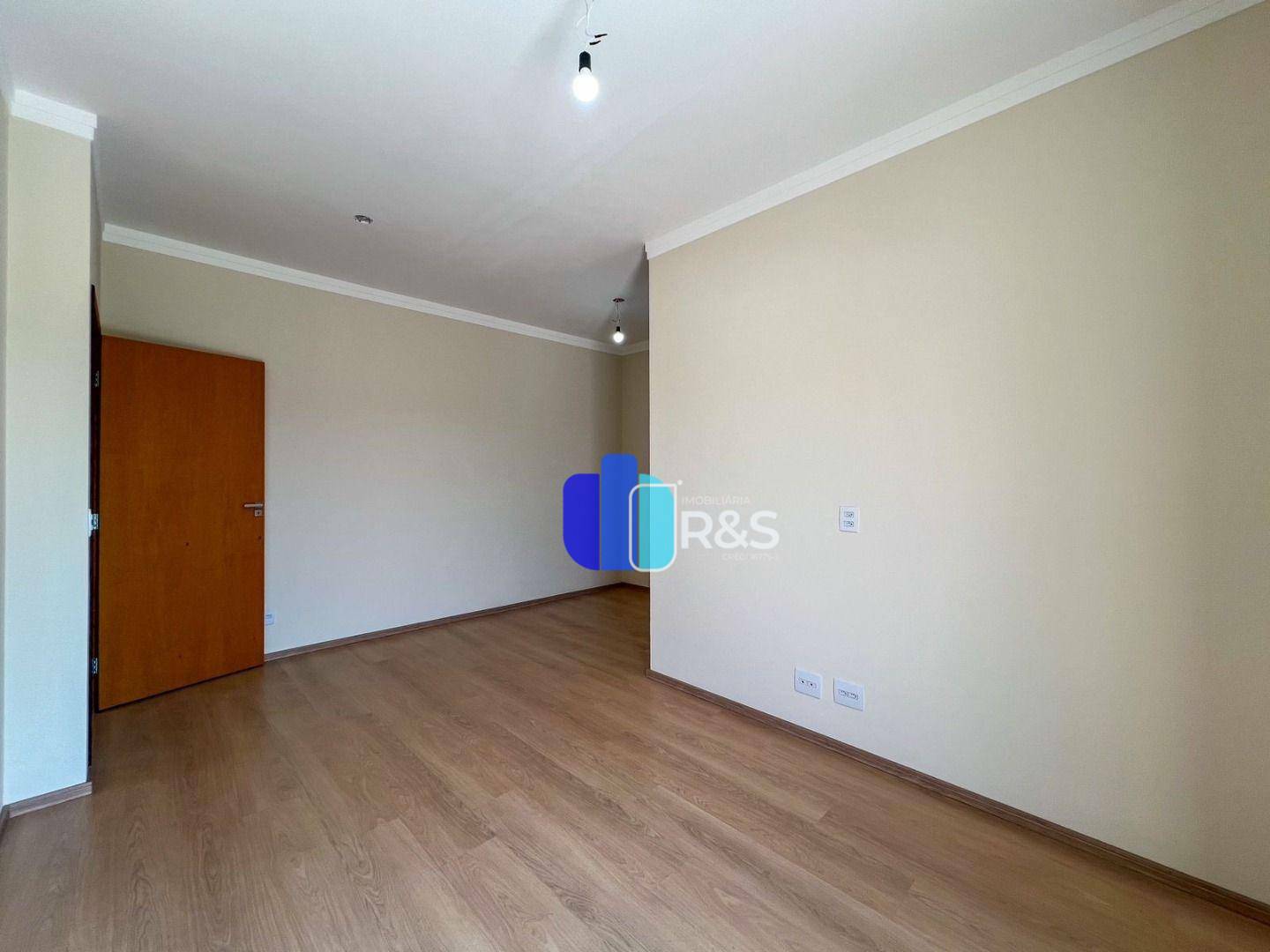 Casa à venda com 3 quartos, 209m² - Foto 17