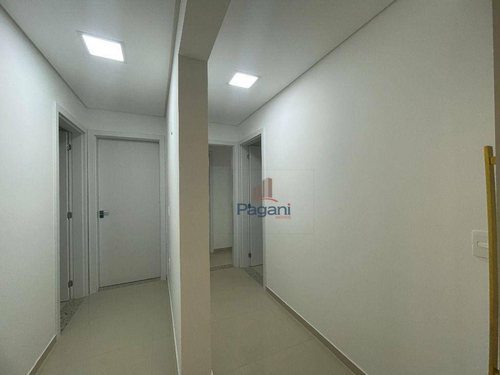 Apartamento à venda com 4 quartos, 256m² - Foto 10