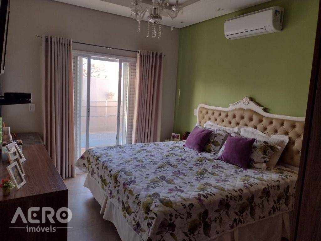 Casa de Condomínio à venda com 3 quartos, 220m² - Foto 12