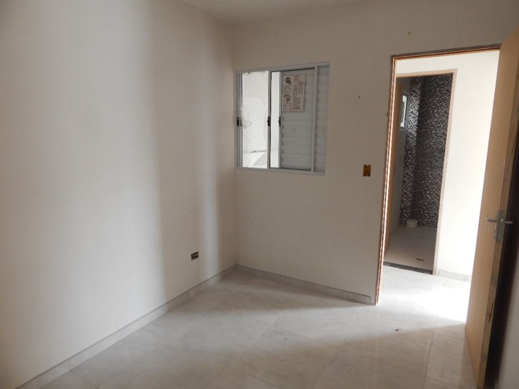 Apartamento à venda com 2 quartos, 40m² - Foto 13