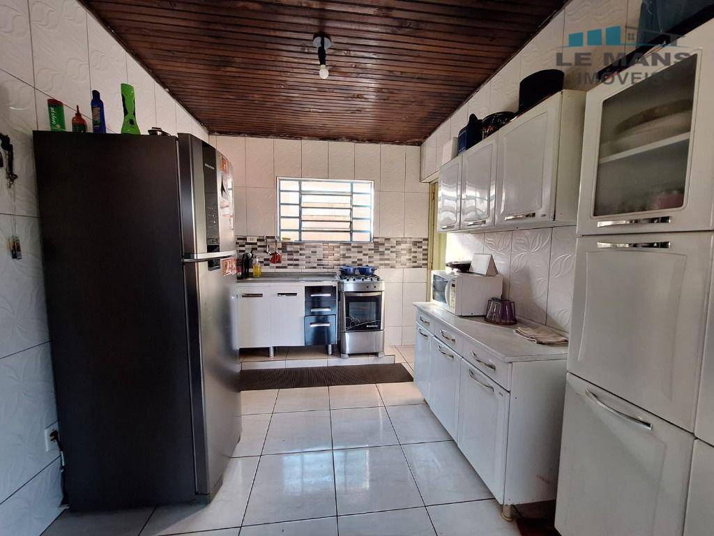 Chácara à venda com 1 quarto, 60m² - Foto 8