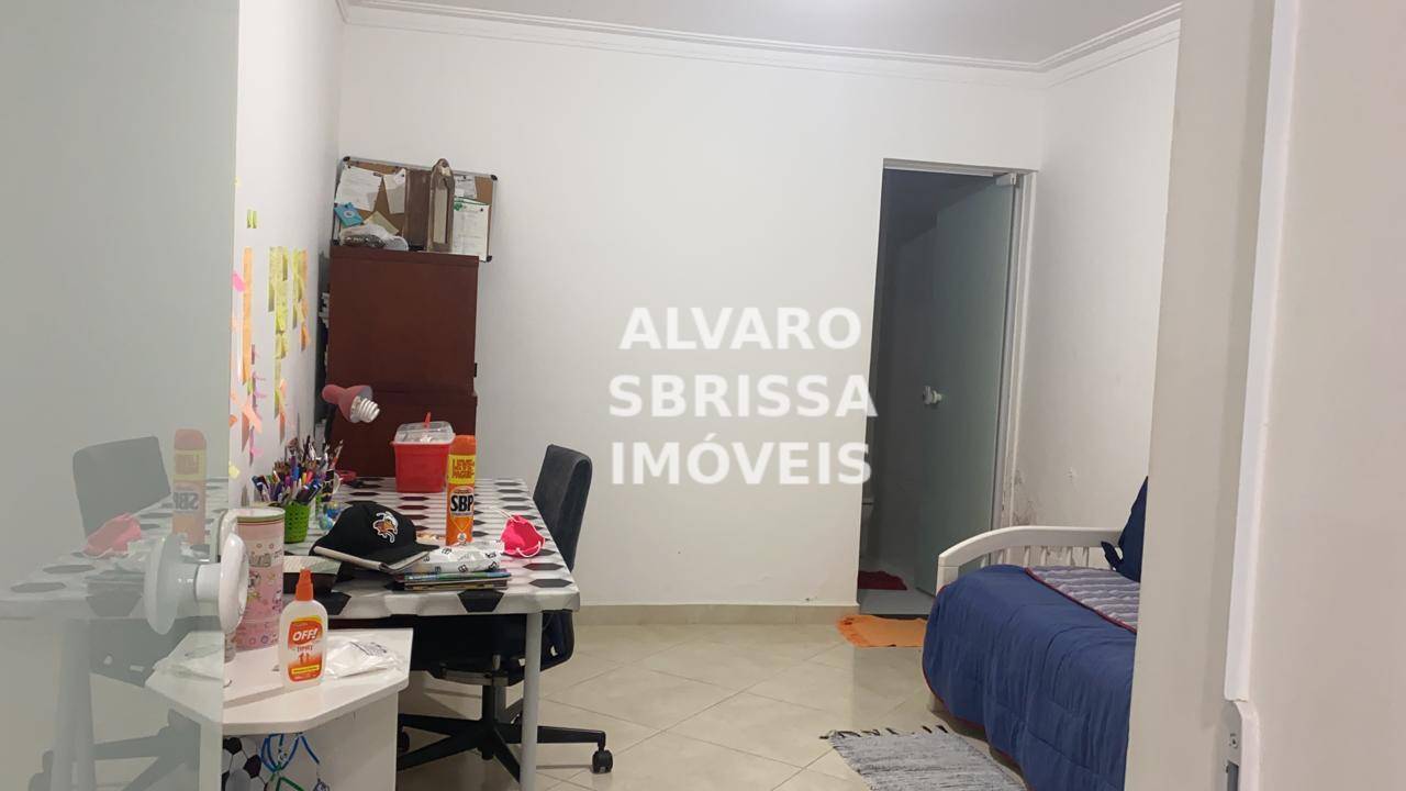 Casa de Condomínio à venda com 4 quartos, 400m² - Foto 4