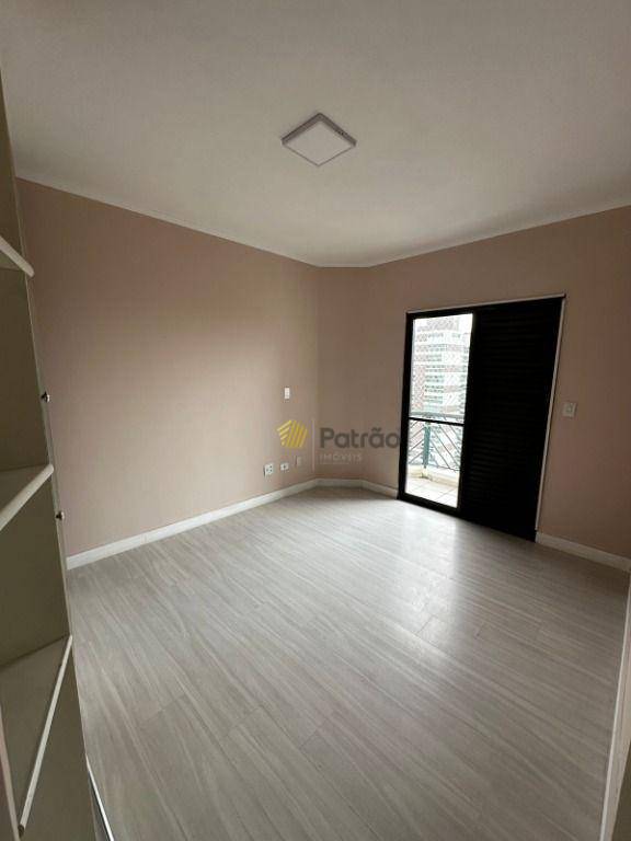 Apartamento à venda com 4 quartos, 170m² - Foto 23