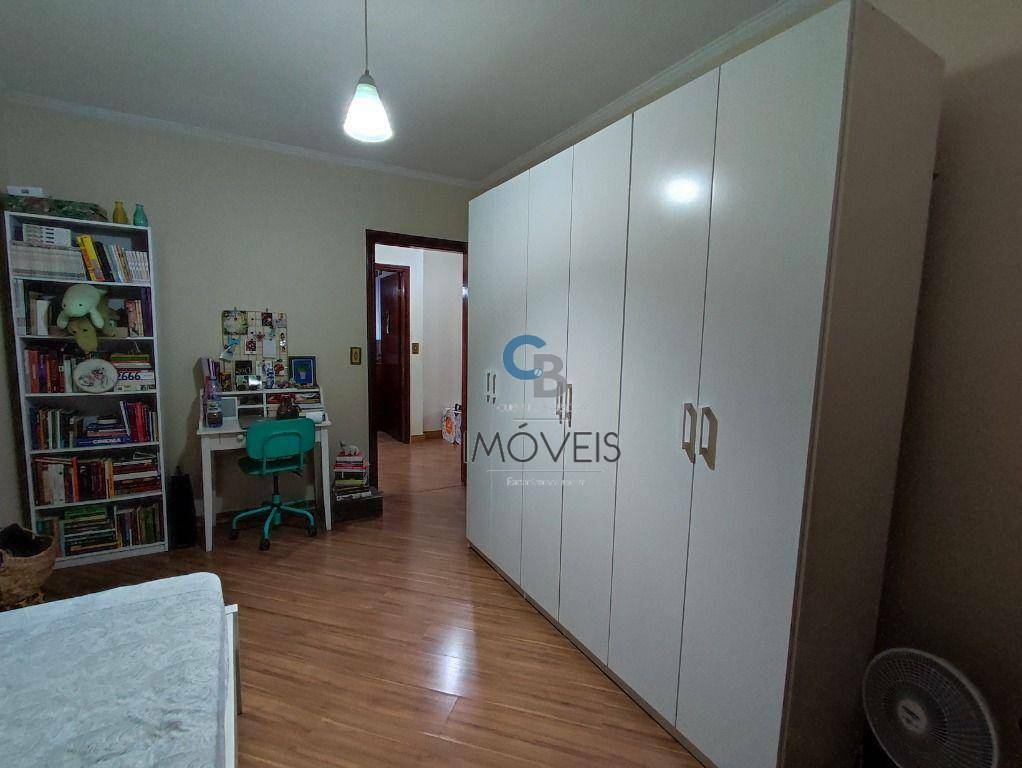 Sobrado à venda com 3 quartos, 210m² - Foto 16