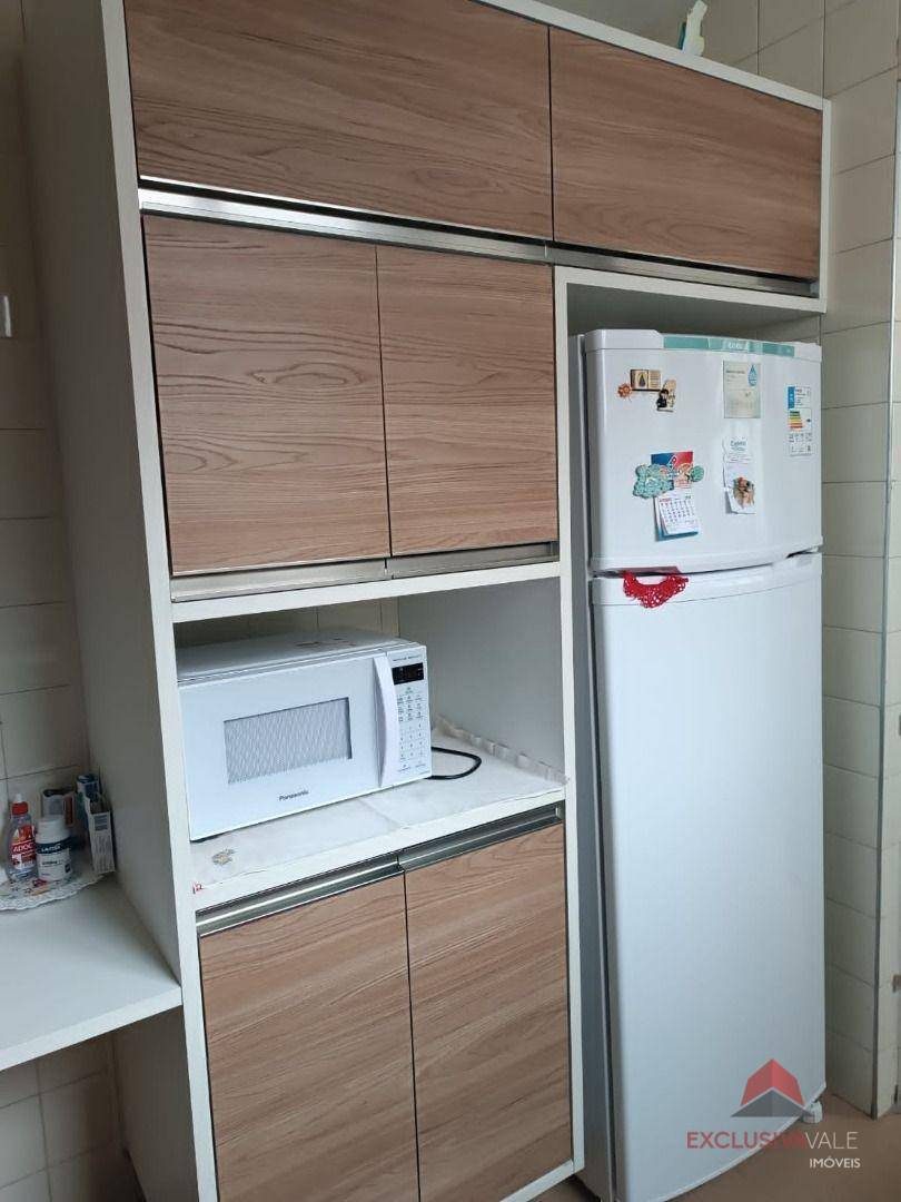 Apartamento à venda com 3 quartos, 115m² - Foto 6