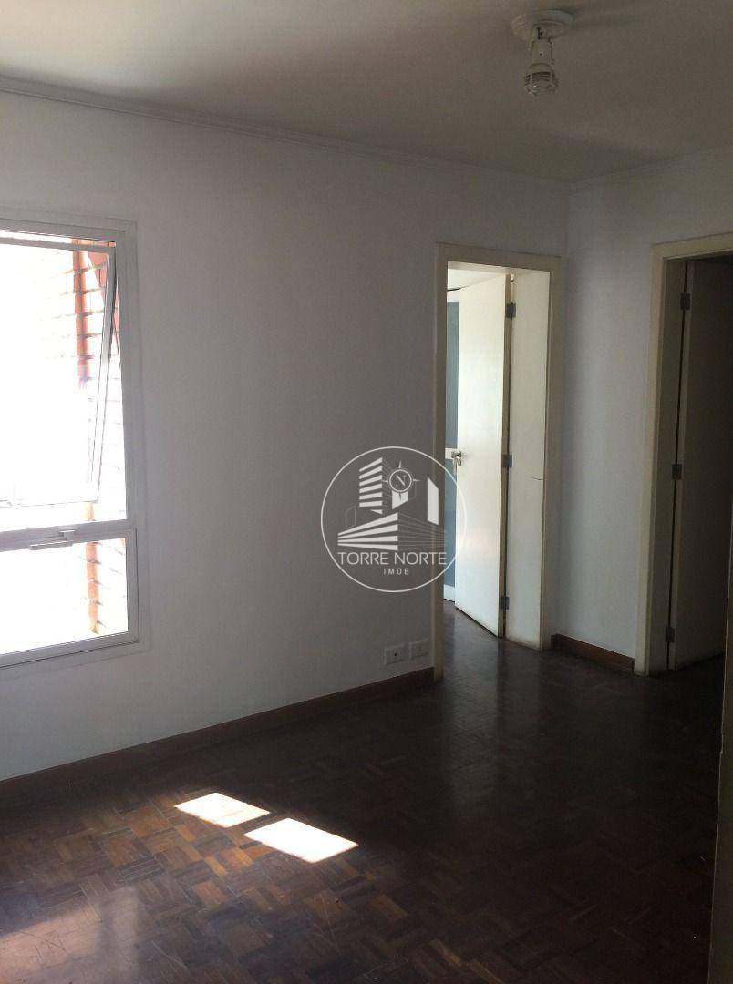 Apartamento para alugar com 3 quartos, 204m² - Foto 23