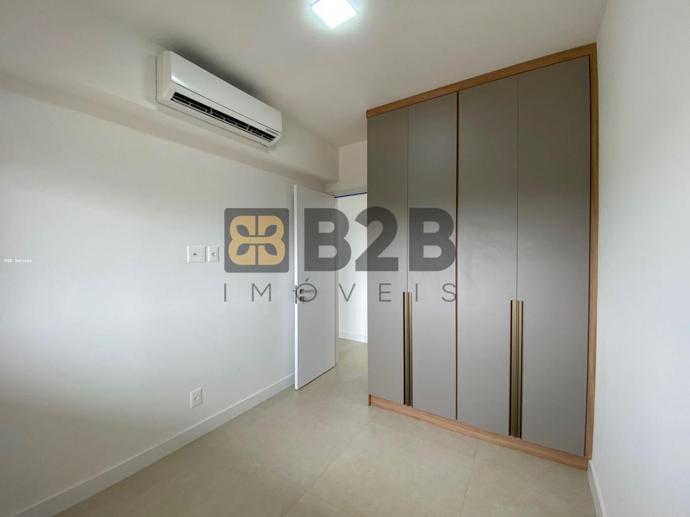 Apartamento para alugar com 2 quartos, 77m² - Foto 8