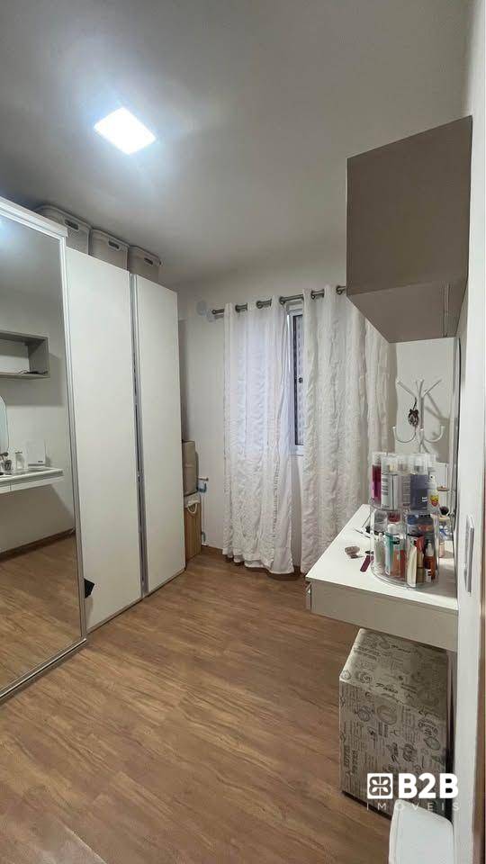 Apartamento à venda com 2 quartos, 40m² - Foto 10