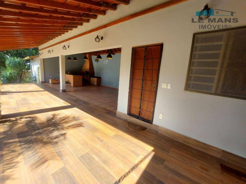 Chácara à venda com 3 quartos, 252m² - Foto 7