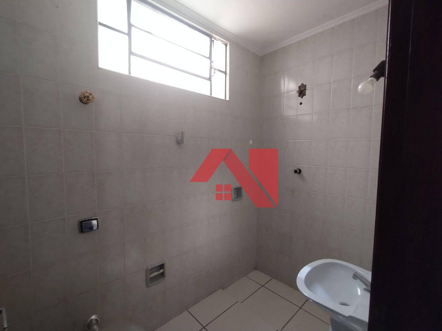 Apartamento para alugar com 3 quartos, 80m² - Foto 9