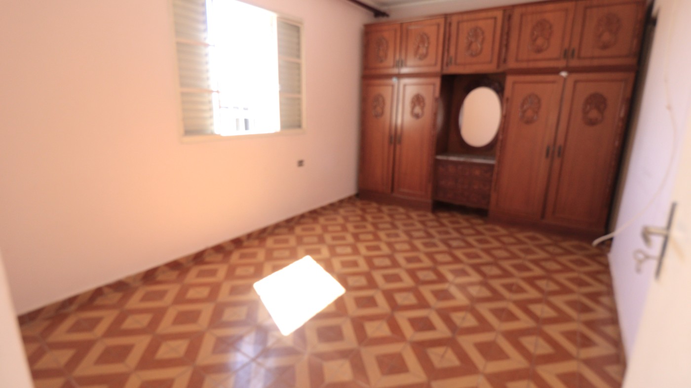 Casa para alugar com 2 quartos, 100m² - Foto 14