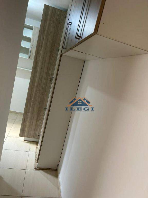 Apartamento à venda com 2 quartos, 67m² - Foto 14