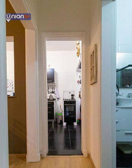 Apartamento à venda com 1 quarto, 60m² - Foto 8