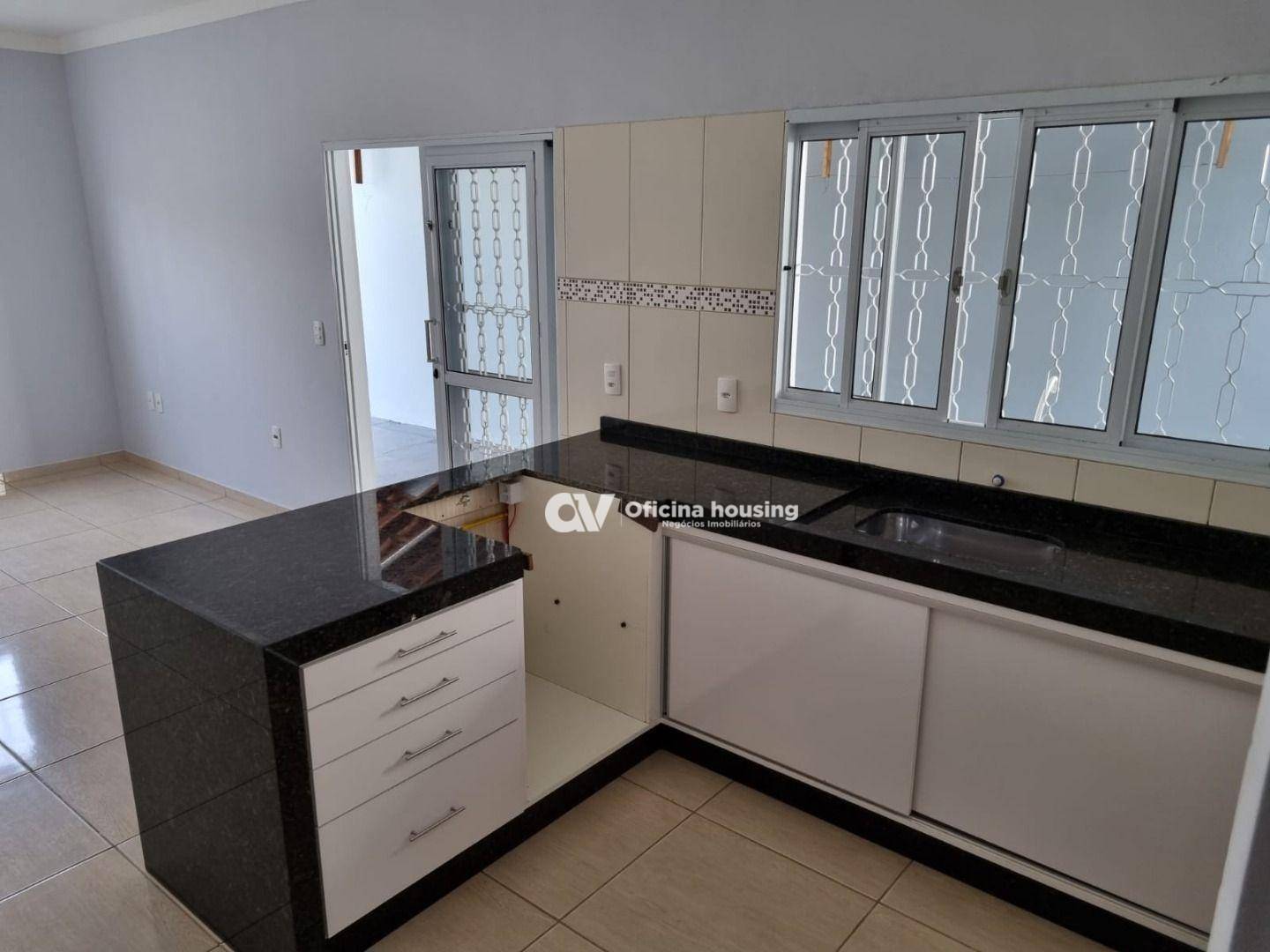 Casa à venda com 2 quartos, 85m² - Foto 6