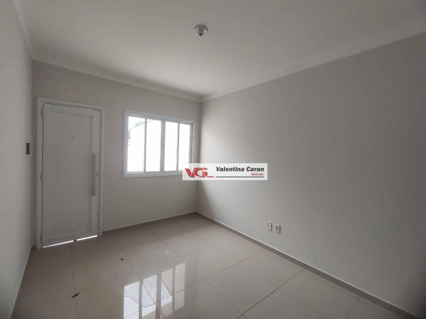 Sobrado à venda com 2 quartos, 70m² - Foto 1