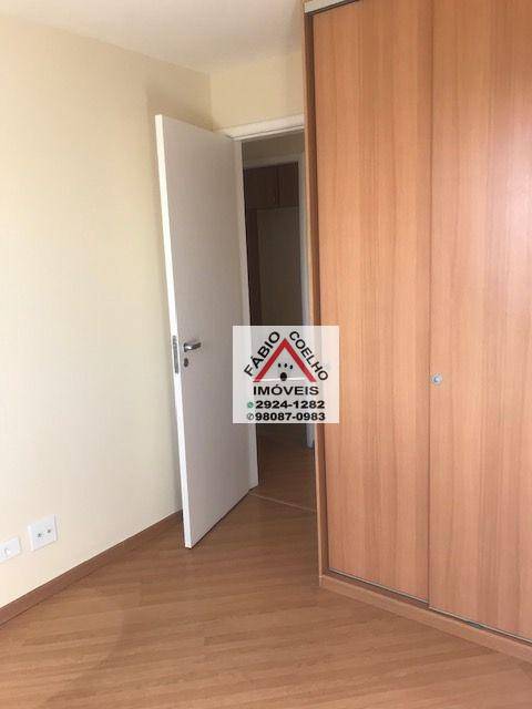 Apartamento à venda com 3 quartos, 66m² - Foto 14