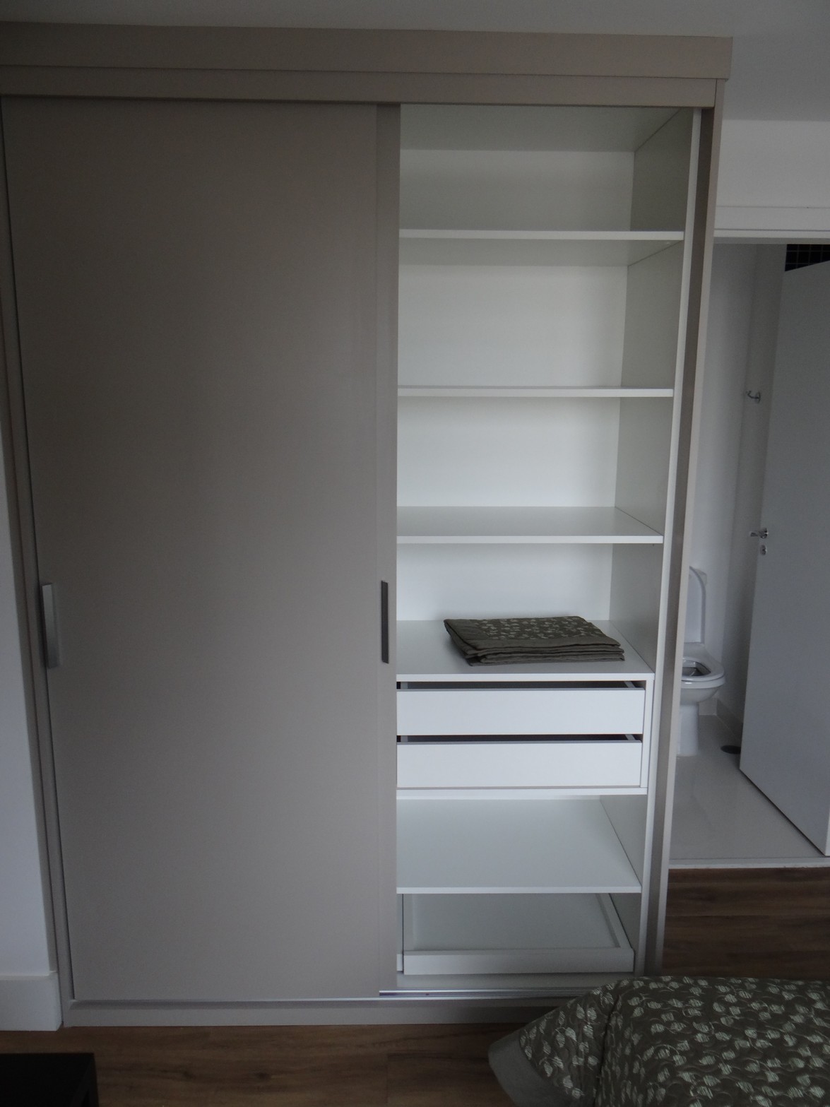 Apartamento à venda com 1 quarto, 61m² - Foto 16