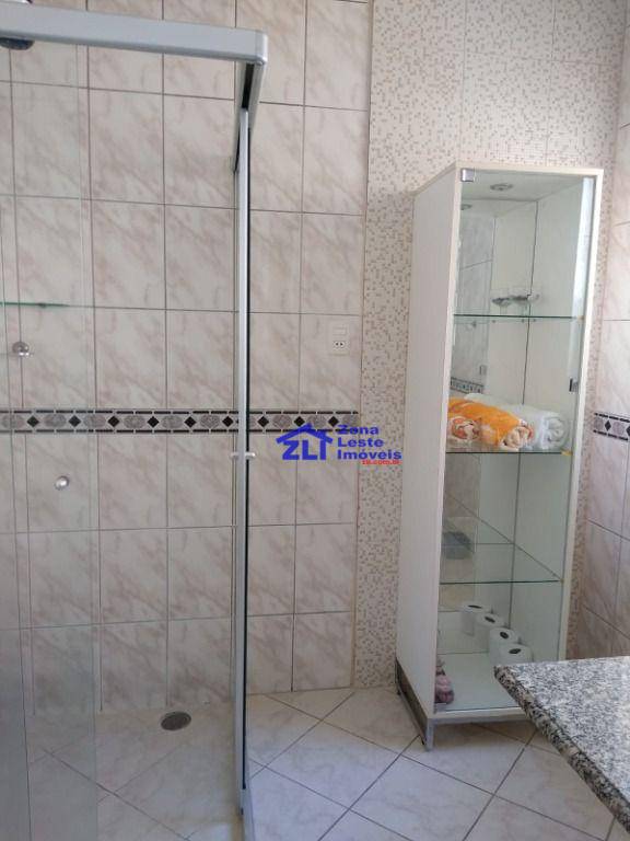 Sobrado à venda com 3 quartos, 200m² - Foto 13