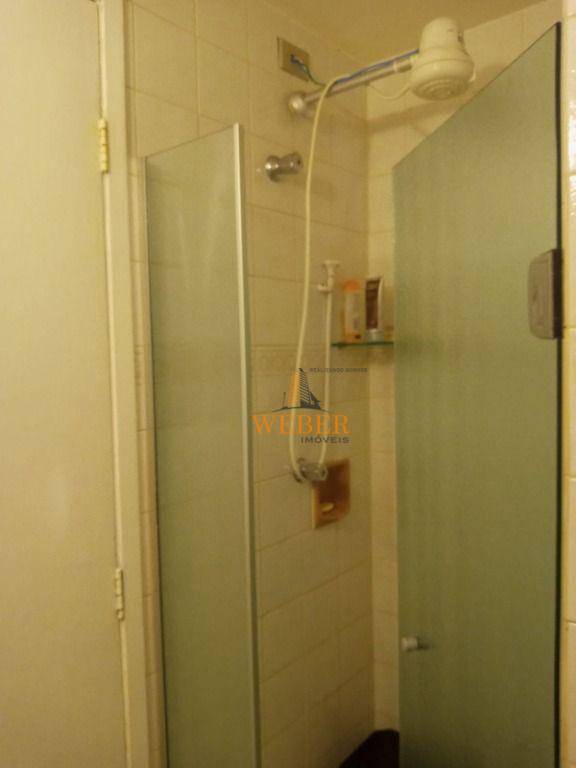 Apartamento à venda com 3 quartos, 74m² - Foto 12