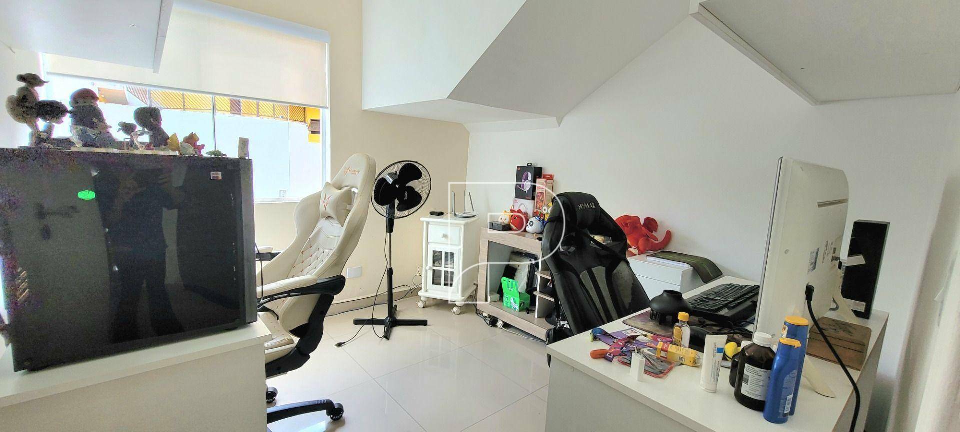 Casa de Condomínio à venda e aluguel com 4 quartos, 330m² - Foto 16