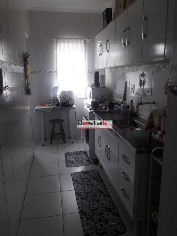 Apartamento à venda com 3 quartos, 63m² - Foto 5