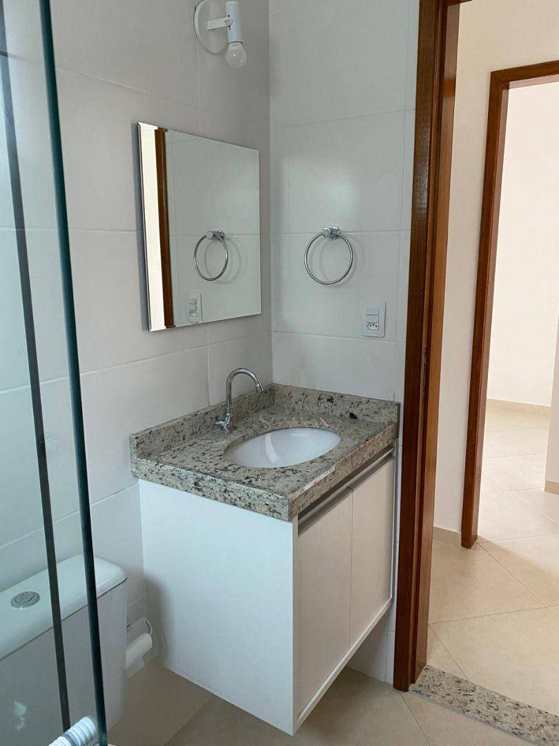 Apartamento para alugar com 2 quartos, 55m² - Foto 13