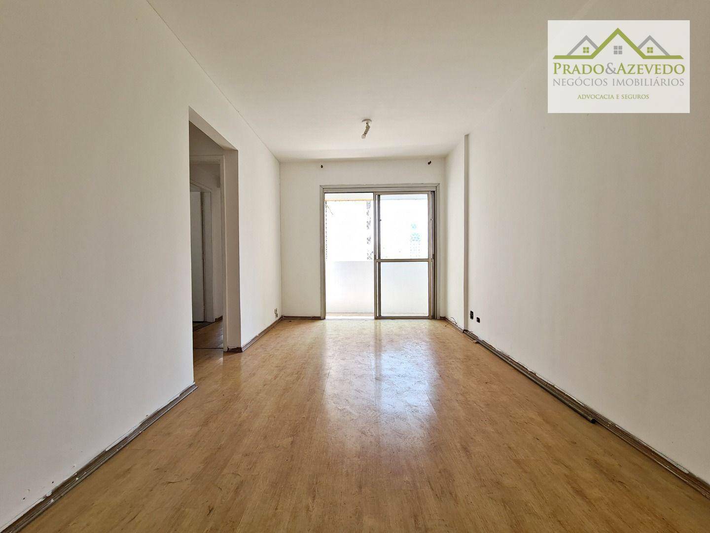 Apartamento à venda com 2 quartos, 62m² - Foto 1