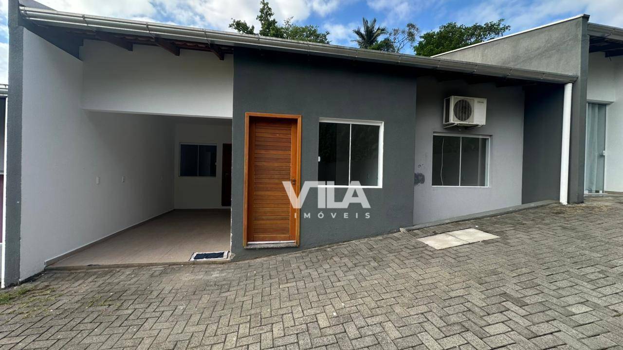 Casa, 2 quartos, 74 m² - Foto 1