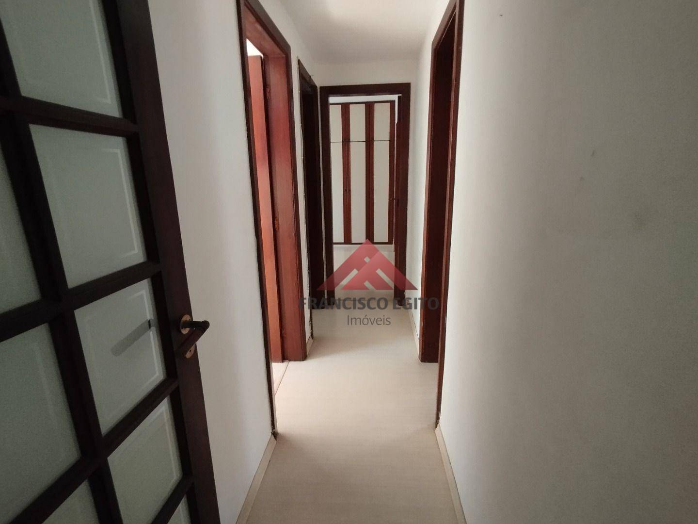 Apartamento à venda com 2 quartos, 70m² - Foto 13