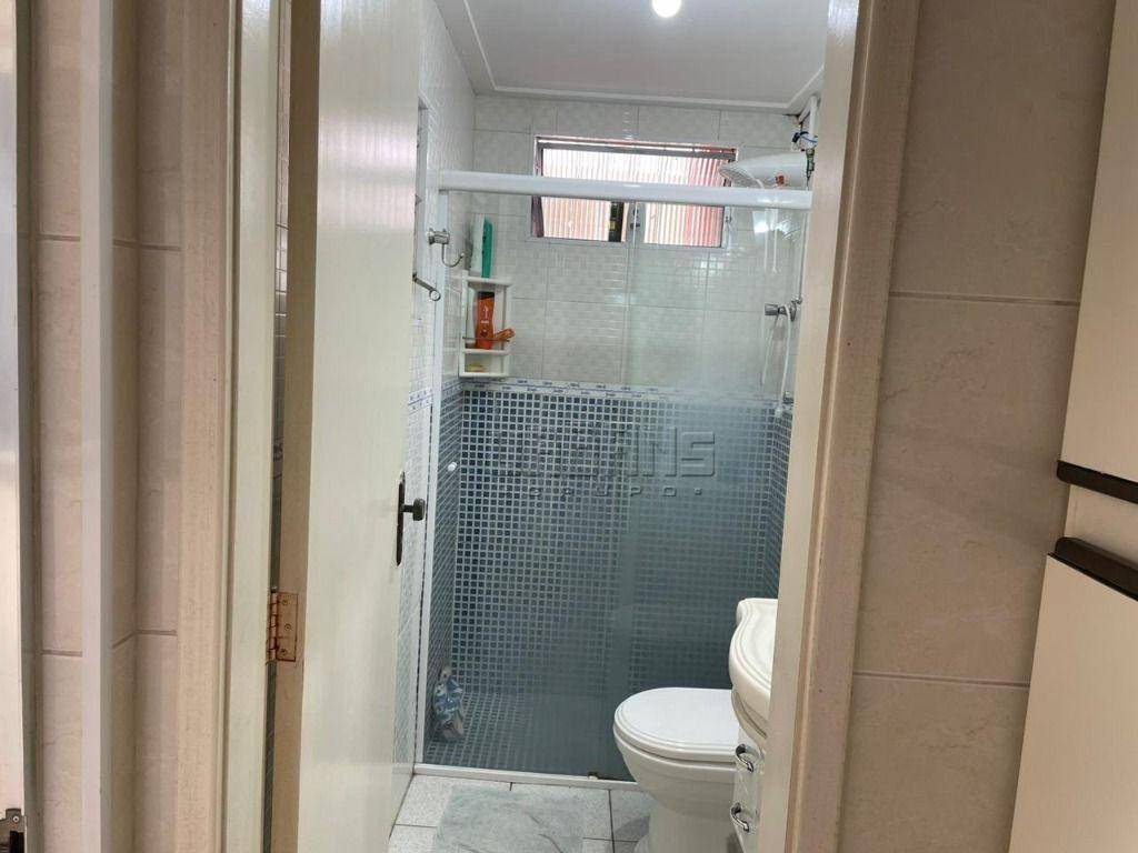 Sobrado à venda com 3 quartos, 180M2 - Foto 14