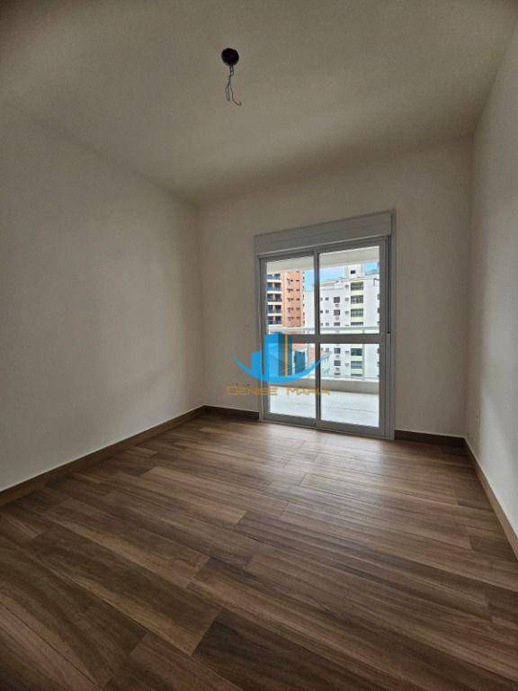 Apartamento à venda com 3 quartos, 133m² - Foto 13