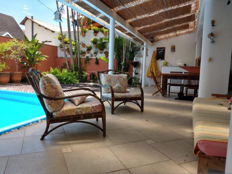 Casa de Condomínio à venda com 5 quartos, 360m² - Foto 5