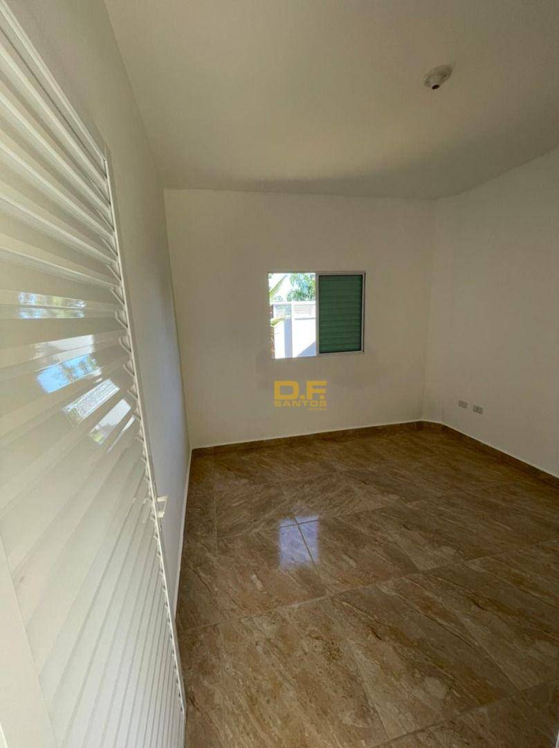 Casa à venda com 2 quartos, 50m² - Foto 18