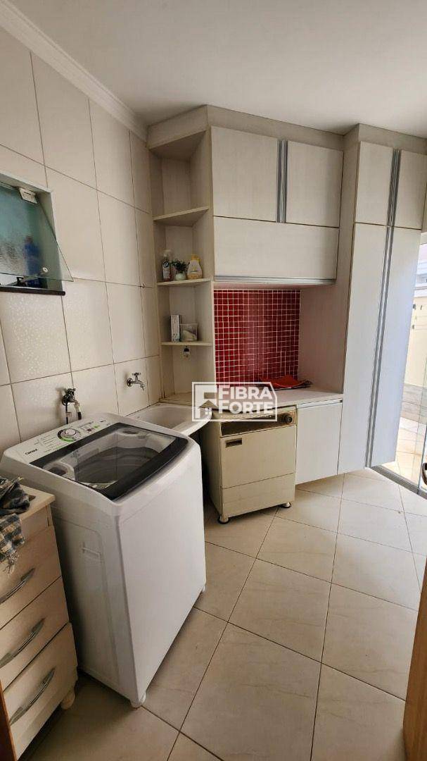 Casa de Condomínio à venda com 3 quartos, 238m² - Foto 25