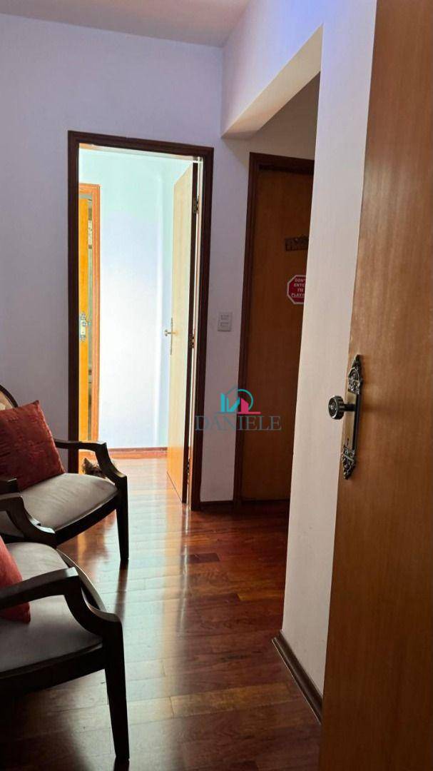 Apartamento à venda com 3 quartos, 128m² - Foto 14