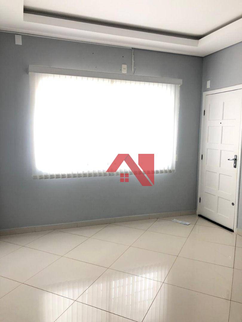 Apartamento à venda com 2 quartos, 75m² - Foto 2