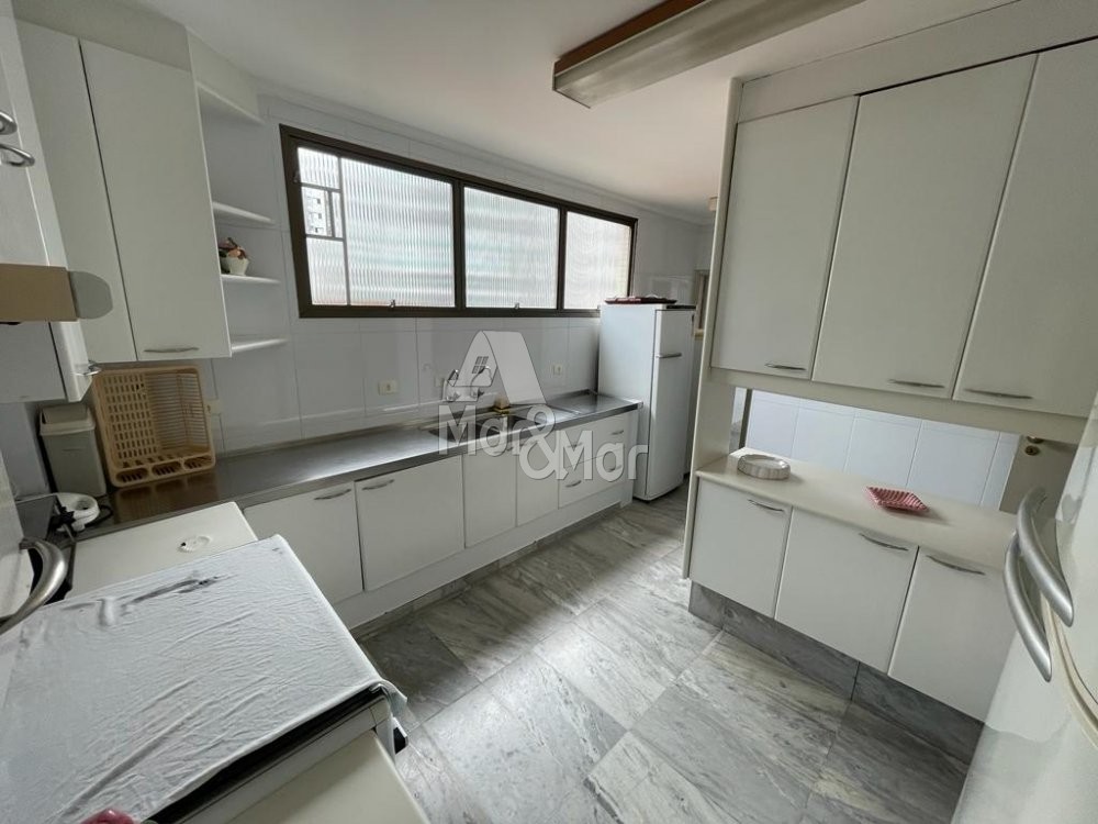 Apartamento à venda com 4 quartos, 240m² - Foto 17