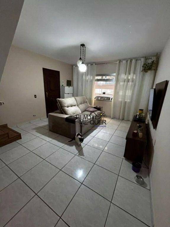 Sobrado à venda com 2 quartos, 120m² - Foto 2