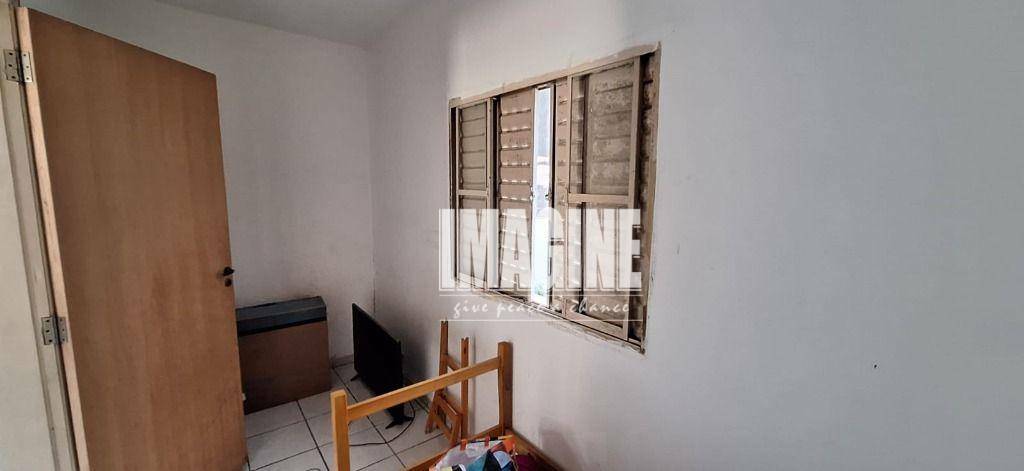 Sobrado à venda com 3 quartos, 200m² - Foto 21