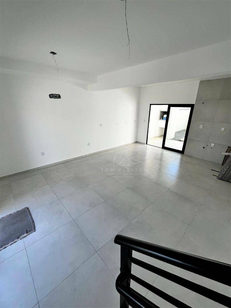 Sobrado à venda com 3 quartos, 108m² - Foto 6