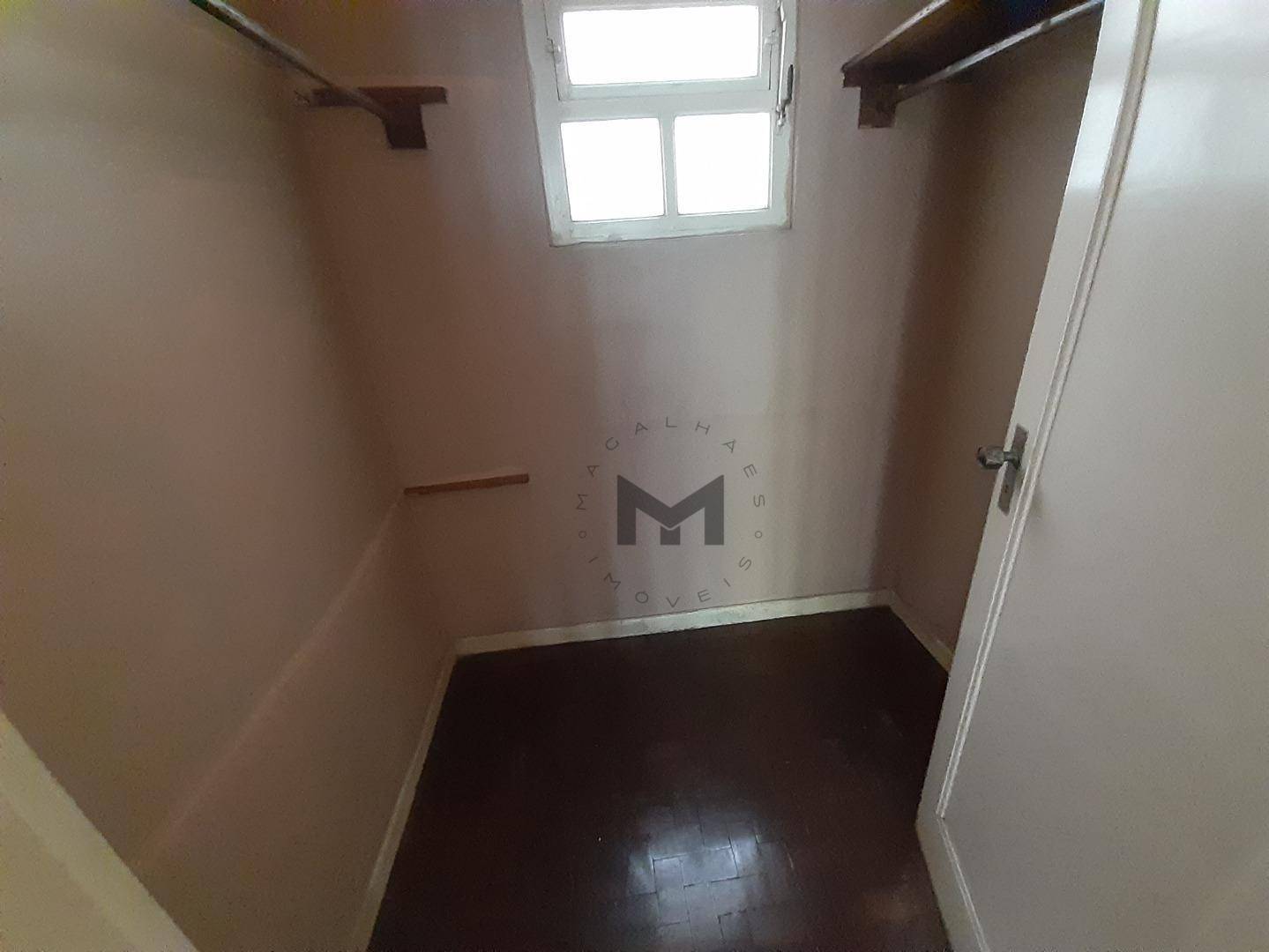 Apartamento à venda com 3 quartos, 140m² - Foto 18