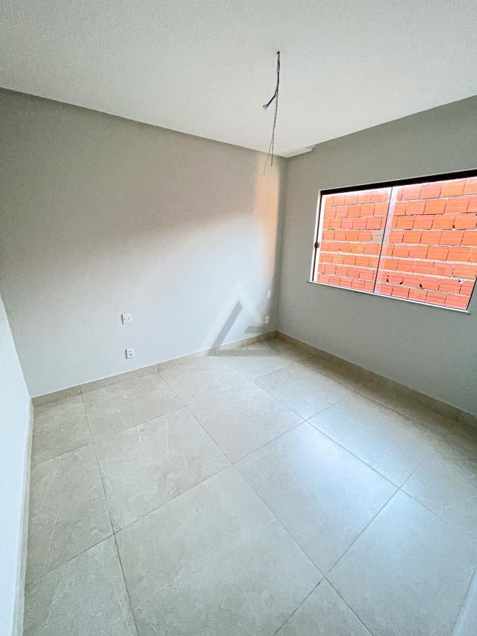 Casa de Condomínio à venda com 4 quartos, 180m² - Foto 28